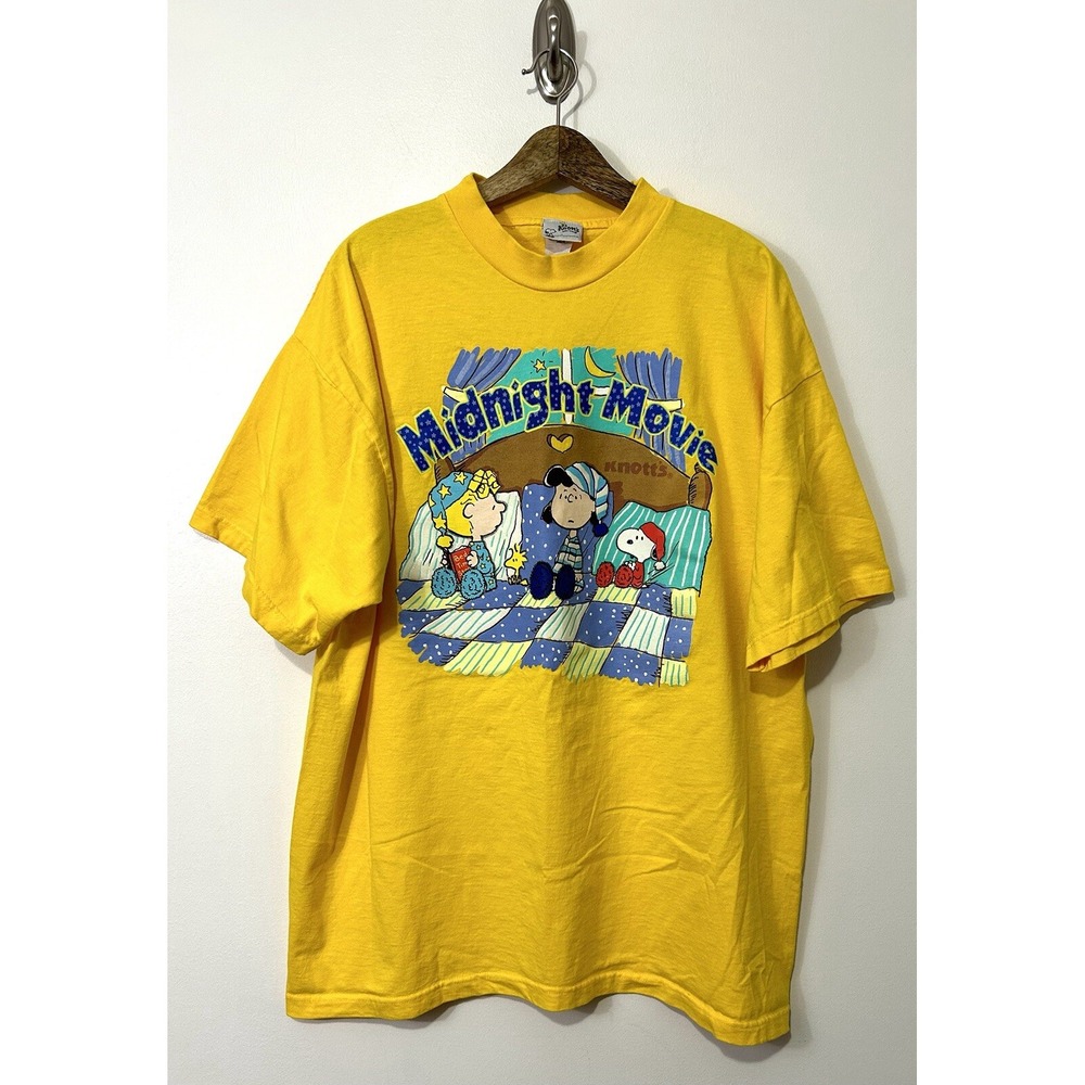 Vintage Knotts Berry Farm 80s T-Shirt One Size Midnight Movies Peanuts Yellow